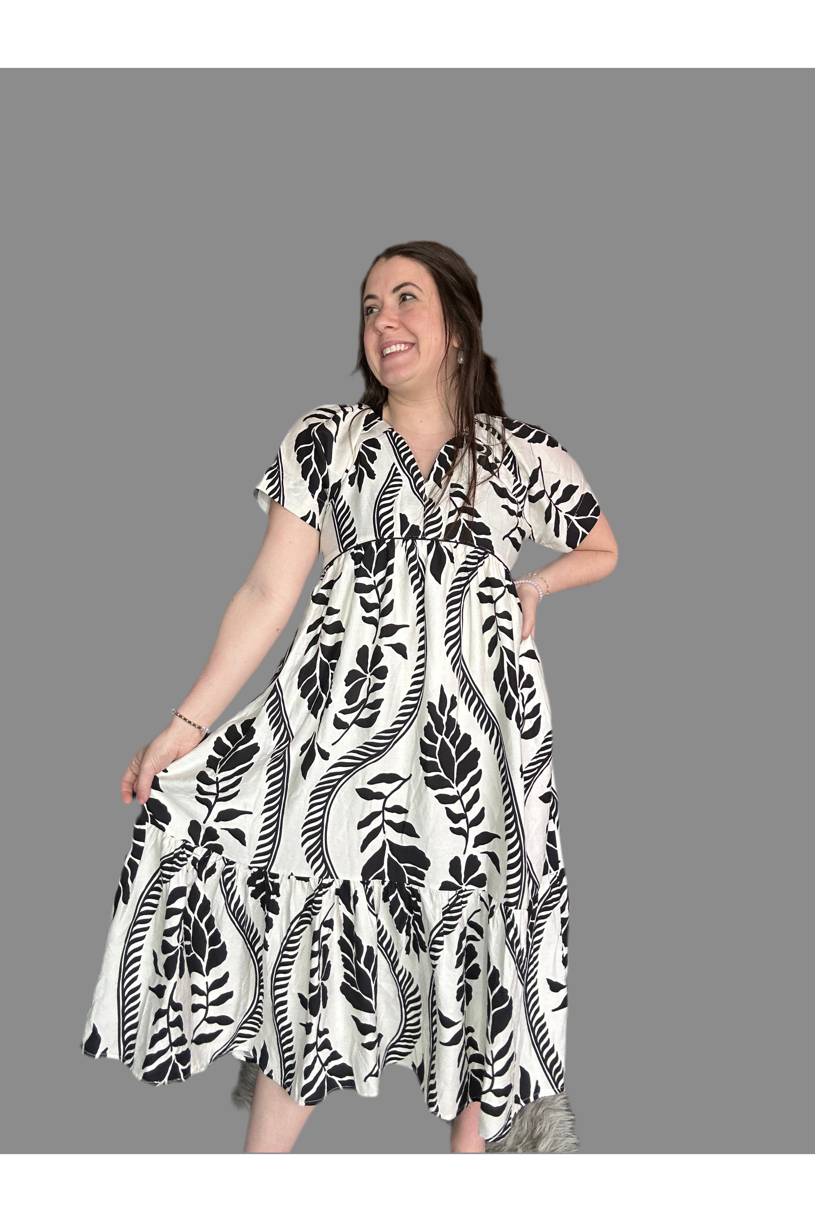 gigio maxi dress GiGiO Mixed Floral Print Short Sleeve Tiered Midi Dress