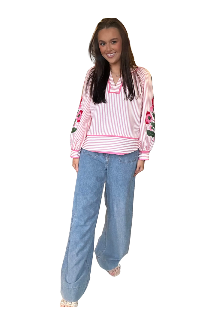 Entro Light Wash Wide-Leg Denim Pants with Front Patch Pockets