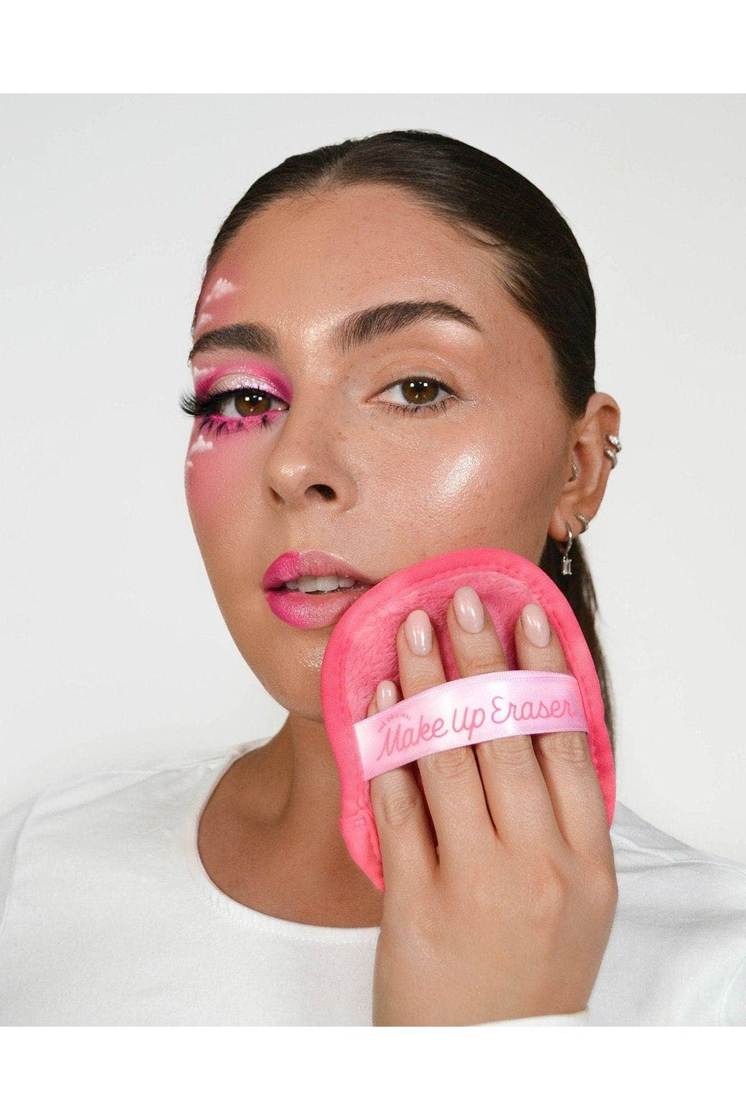 The Original MakeUp Eraser - The Pink Daily MakeUp Eraser