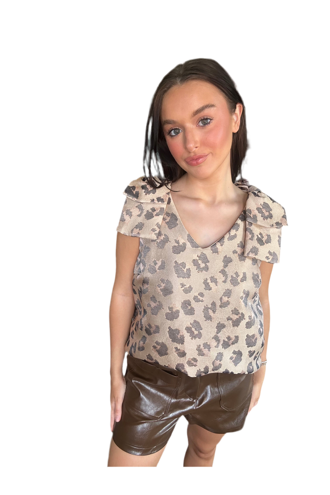 Leopard Print Sleeveless Blouse with Flap Shoulder Detail – Women’s V-Neck Top