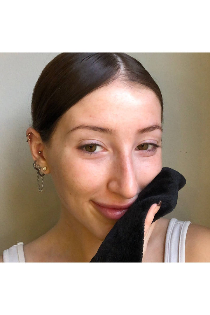 The Original MakeUp Eraser - Chic MINI PRO MakeUp Eraser