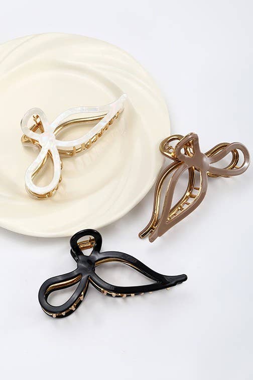 JOSSLYN by wall to wall - JUMBO CELLULOSE CASTING BOW HAIR CLAW CLIPS | Ivory - Vintage Dragonfly Boutique