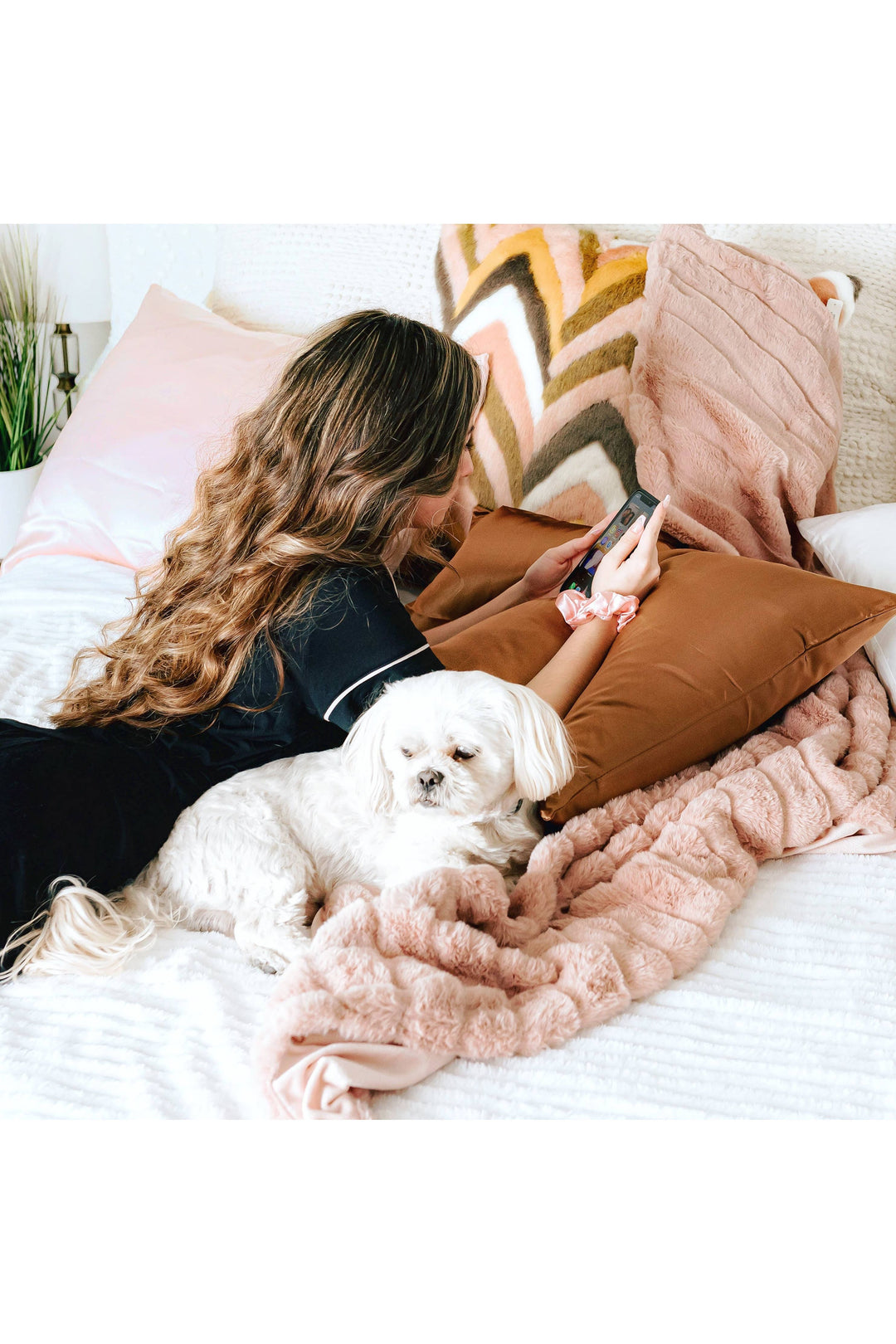 Morning Glamour - Signature 2PK Satin Pillowcase- STANDARD/QUEEN - Vintage Dragonfly Boutique