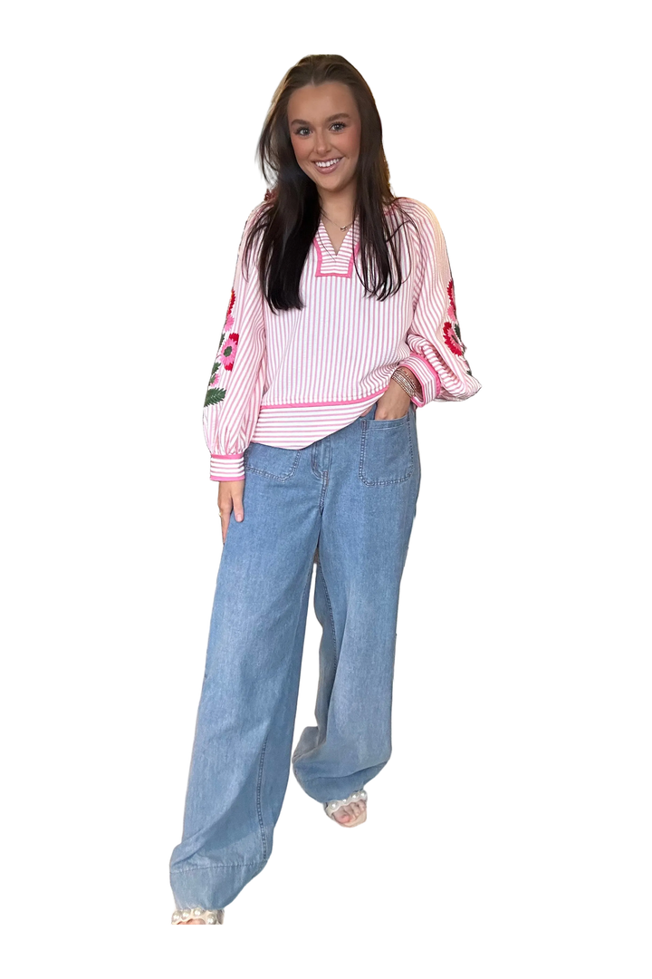Entro Light Wash Wide-Leg Denim Pants with Front Patch Pockets
