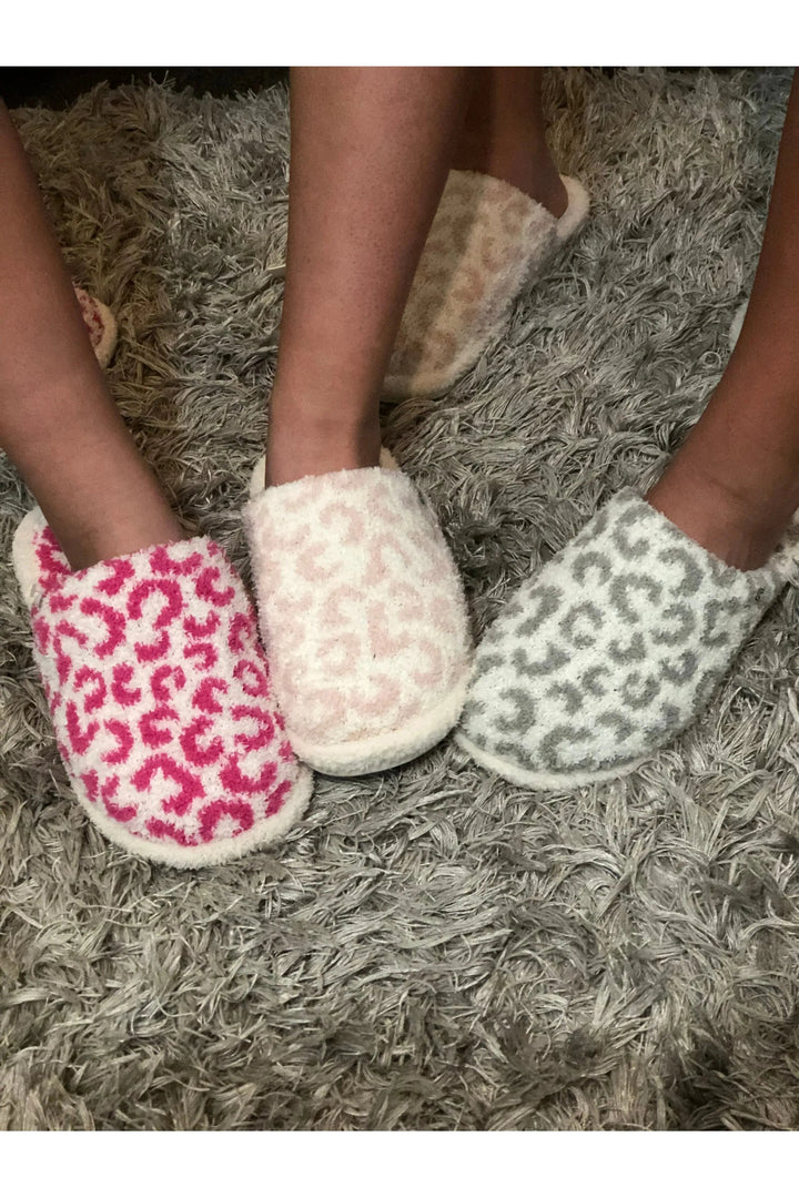 Leopard Pattern Slippers - Vintage Dragonfly Boutique