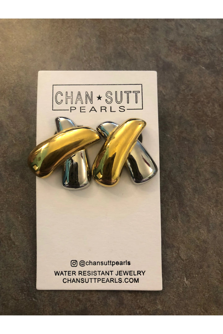 Chansutt Pearls Earrings - Vintage Dragonfly Boutique