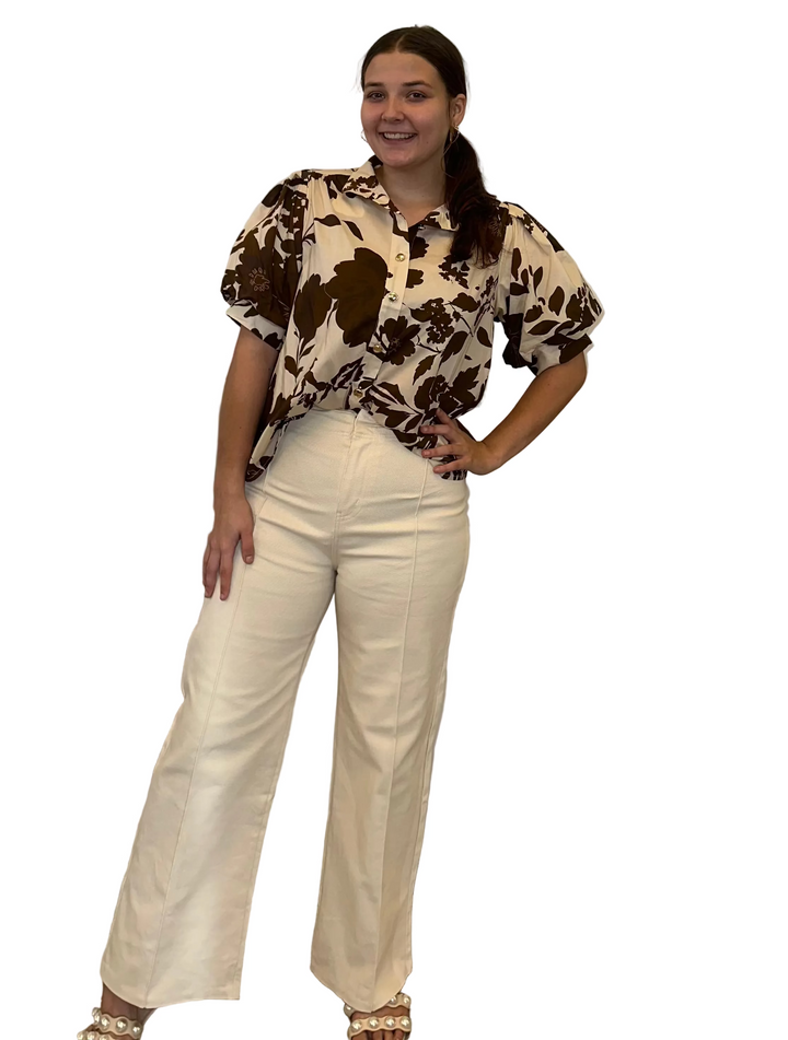 Entro Ecru High-Rise Cropped Pants with Seam Detail | Boutique Pants