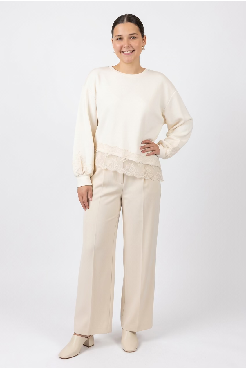 Entro Lace Hem Pullover Top - Vintage Dragonfly Boutique
