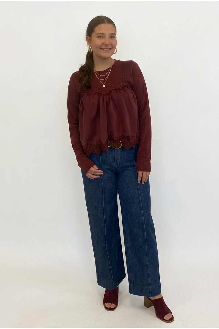 Entro Burgundy Scalloped Hem Long Sleeve Blouse