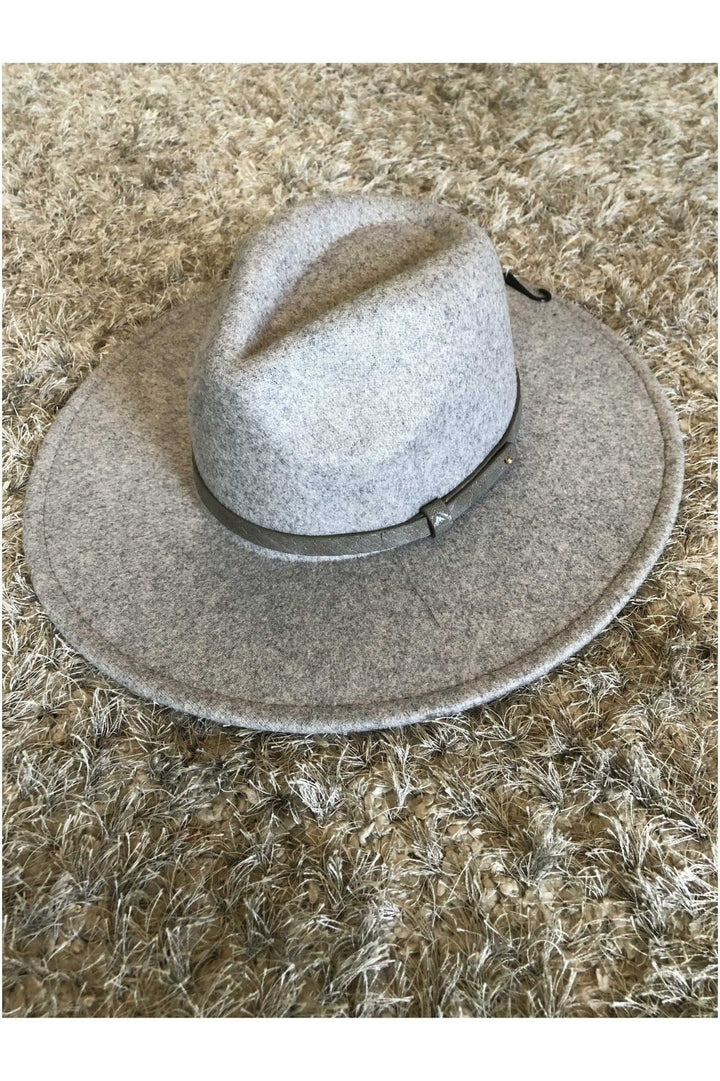 Fedora Hats - Vintage Dragonfly Boutique